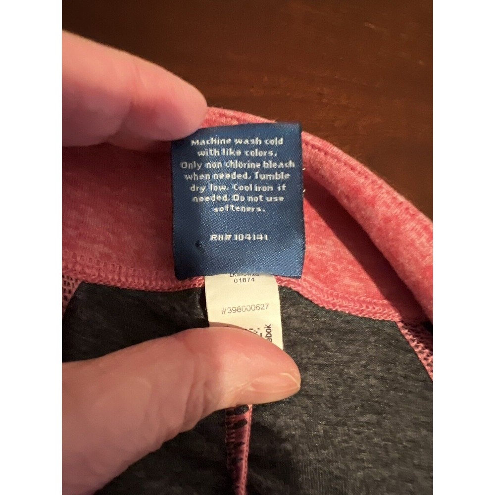 Reebox 1/3 Zip Running Shirt Women's Size XS - Picture 3 of 8